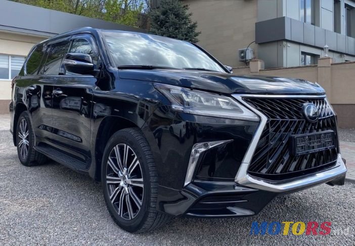 2019' Lexus Lx Series photo #1