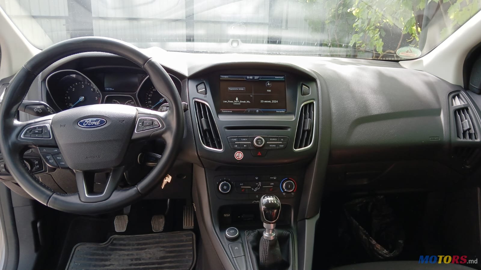 2015' Ford Focus photo #6