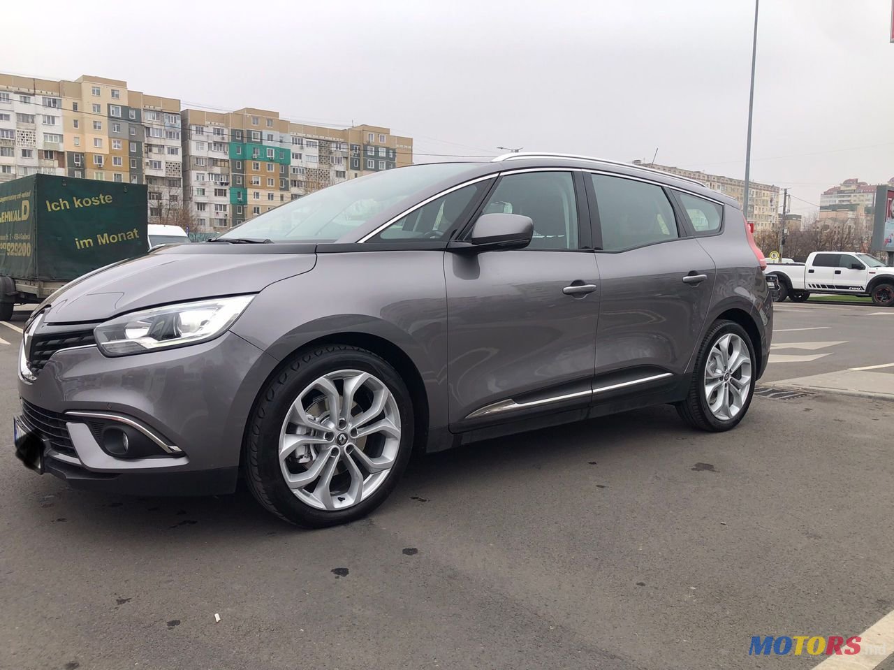 2017' Renault Grand Scenic photo #1