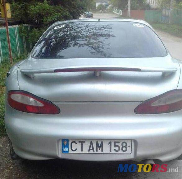 1999' Hyundai Coupe photo #1