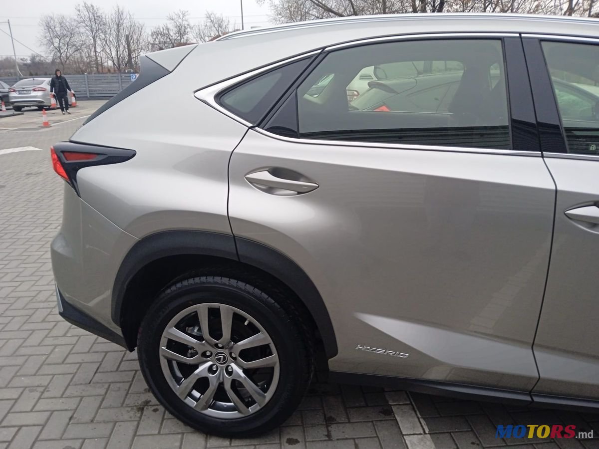 2021' Lexus Nx Series photo #4