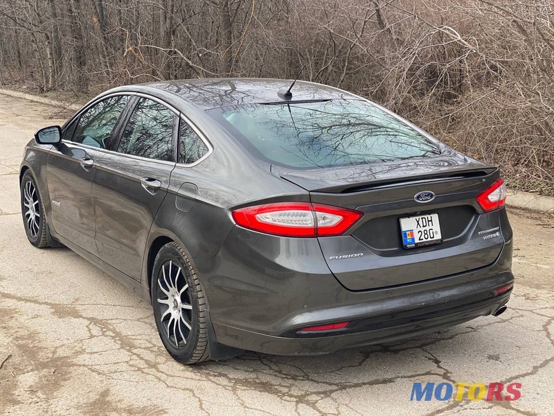 2015' Ford Fusion photo #6