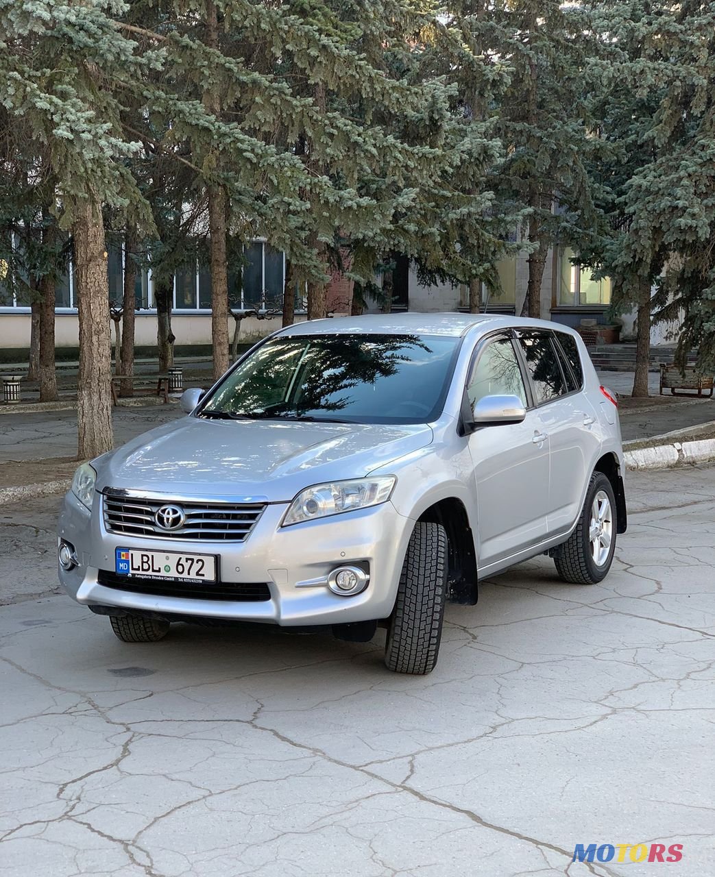 2010' Toyota RAV4 photo #1