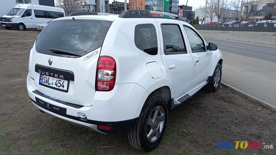 2013' Dacia Duster photo #2