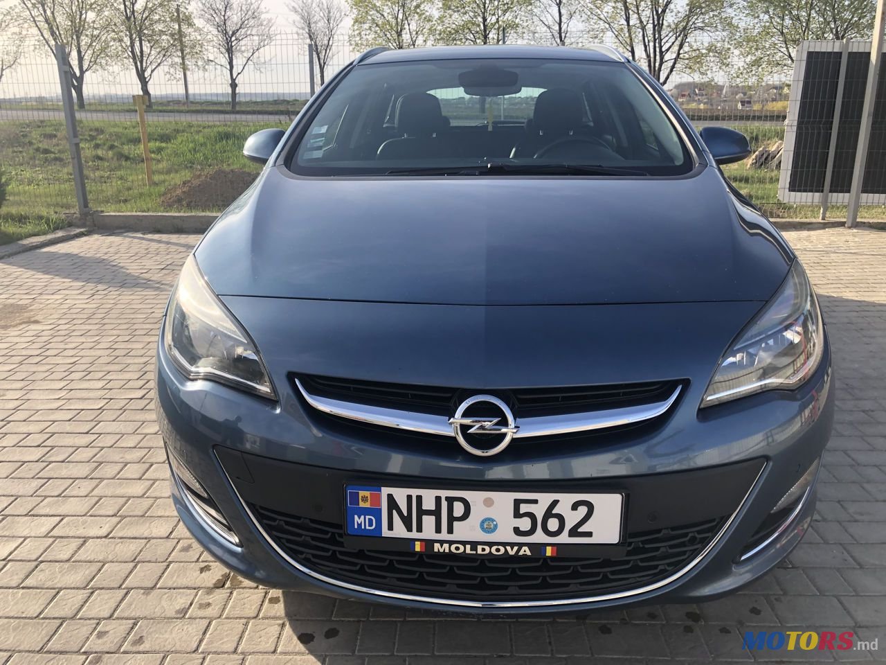 2013' Opel Astra photo #4