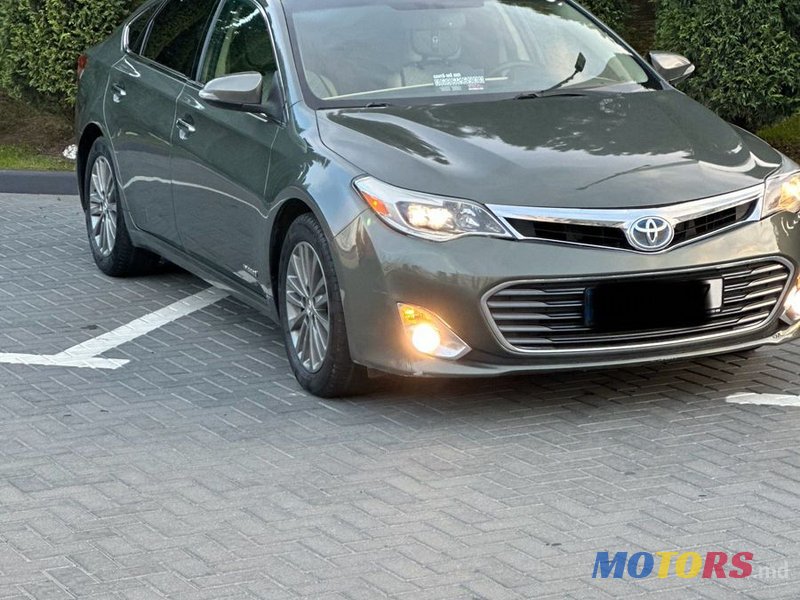 2014' Toyota Avalon photo #3