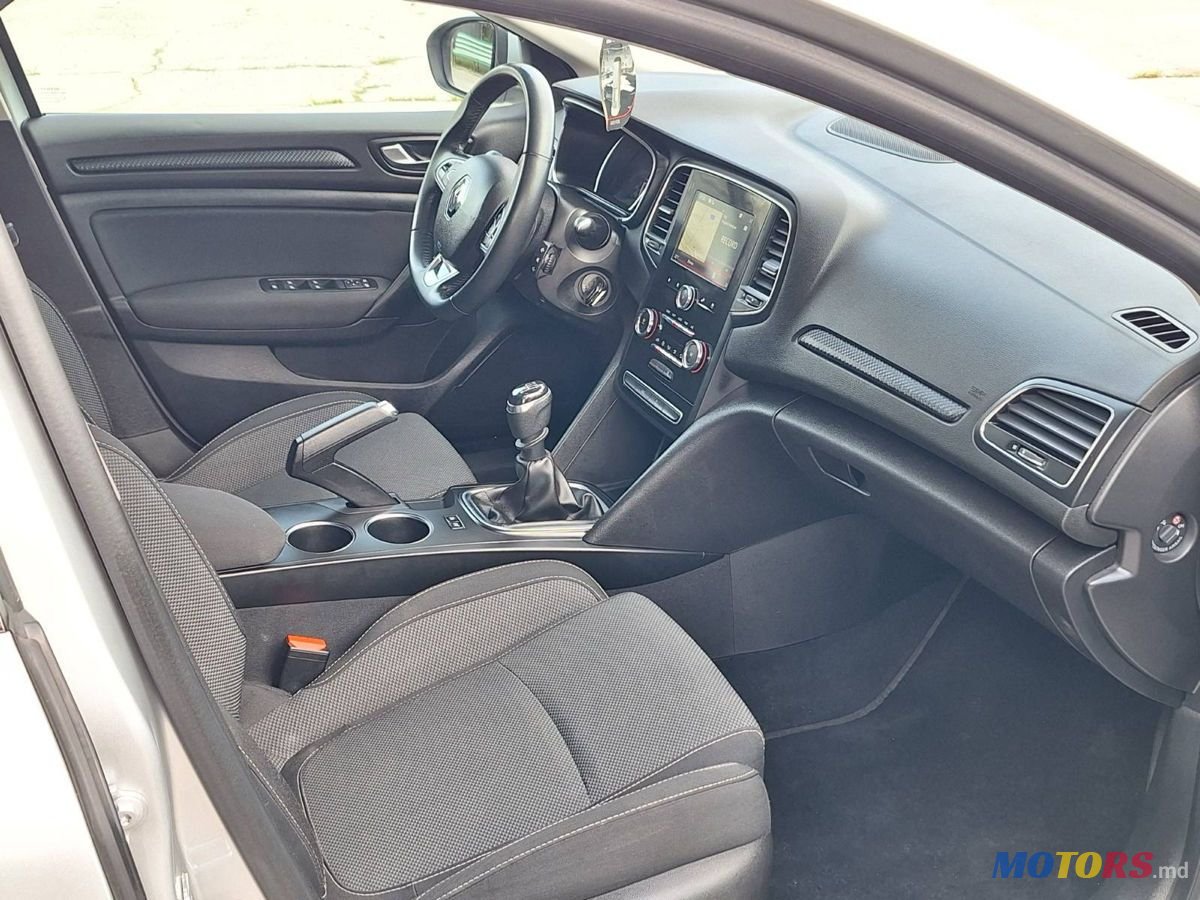 2019' Renault Megane photo #4