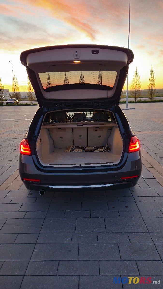 2014' BMW 3 Series photo #5