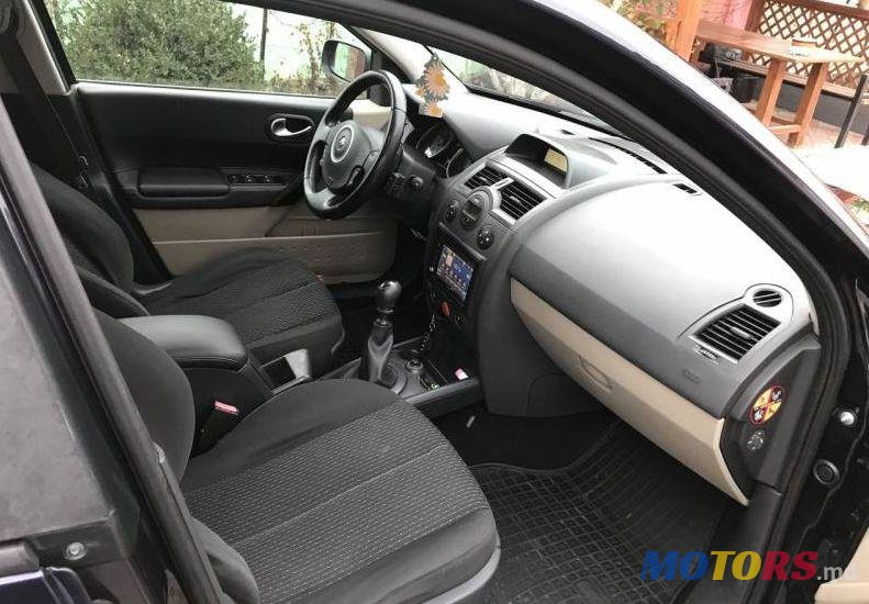 2007' Renault Megane photo #3