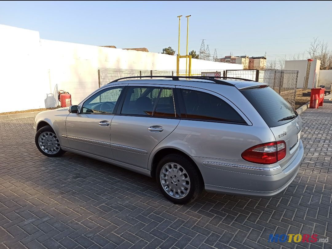 2007' Mercedes-Benz E-Class photo #1