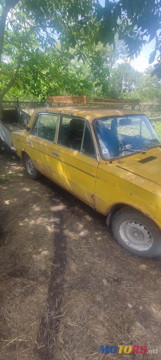 1976' Lada 2103 photo #2