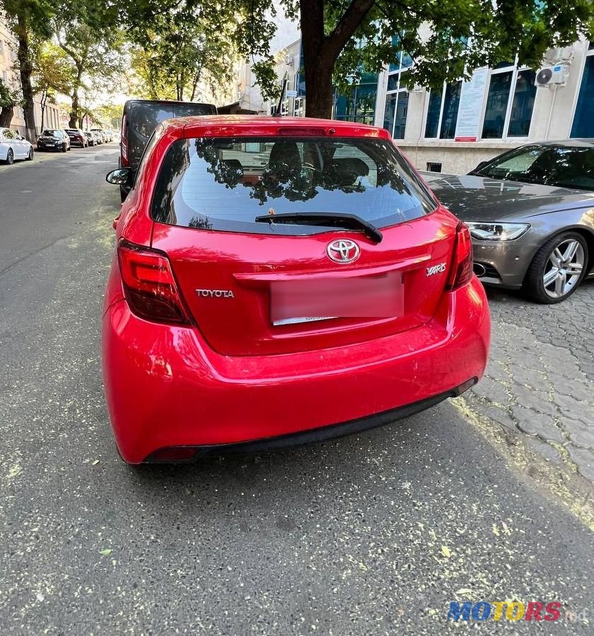 2015' Toyota Yaris photo #1