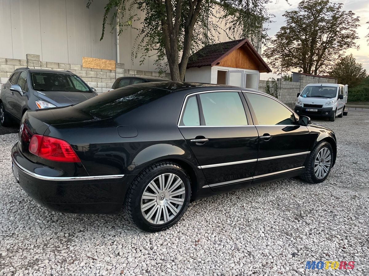 2006' Volkswagen Phaeton photo #5