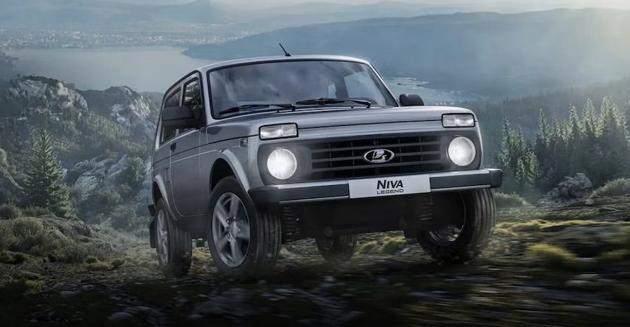Russia’s $10,000 SUV Finally Gets Its First Airbag