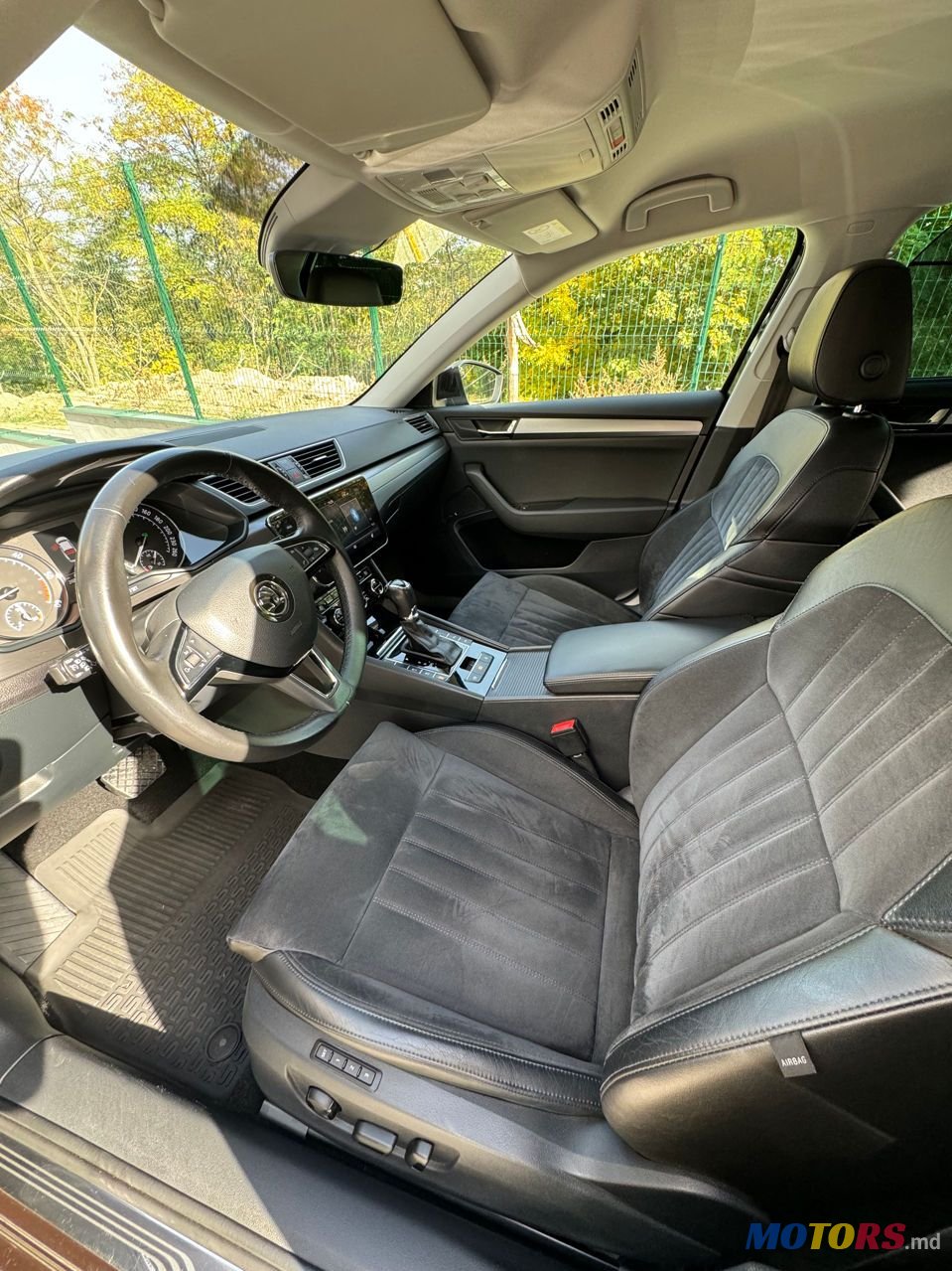 2017' Skoda Superb photo #6