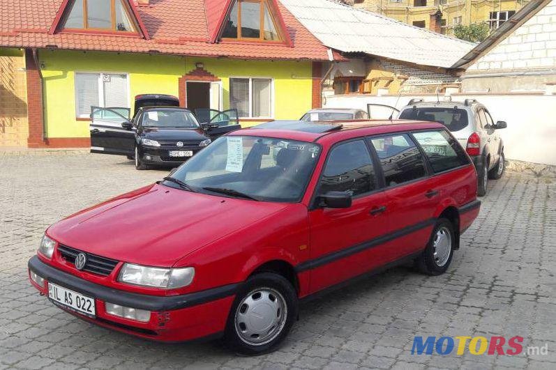 1994' Volkswagen Passat photo #1