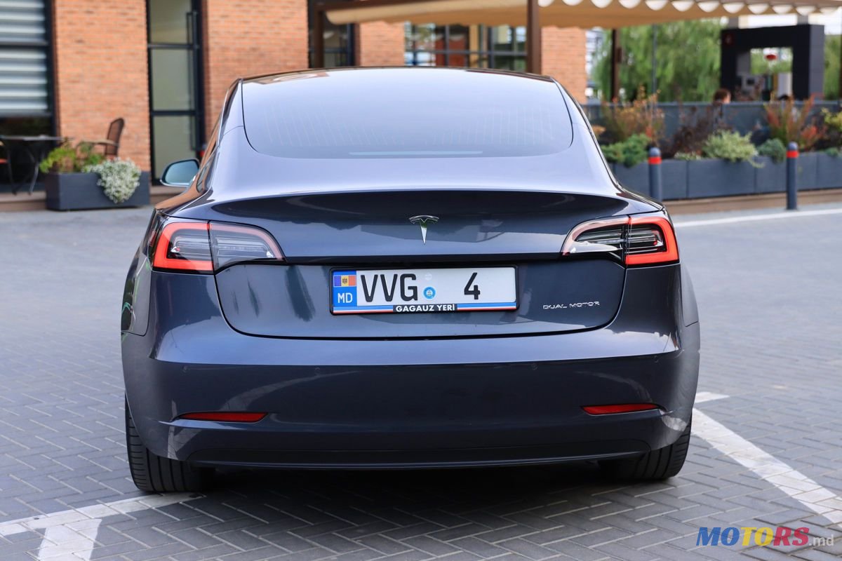 2019' Tesla Model 3 photo #4