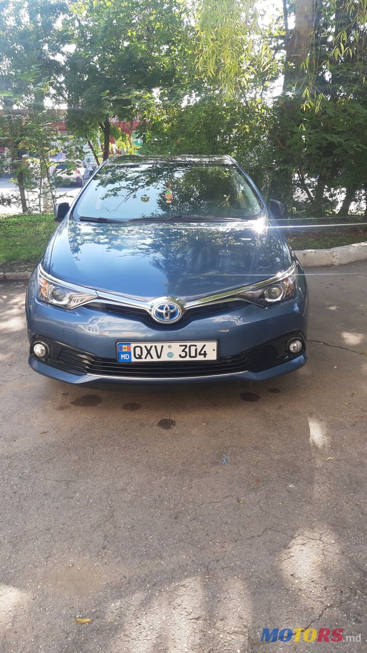 2015' Toyota Auris photo #1