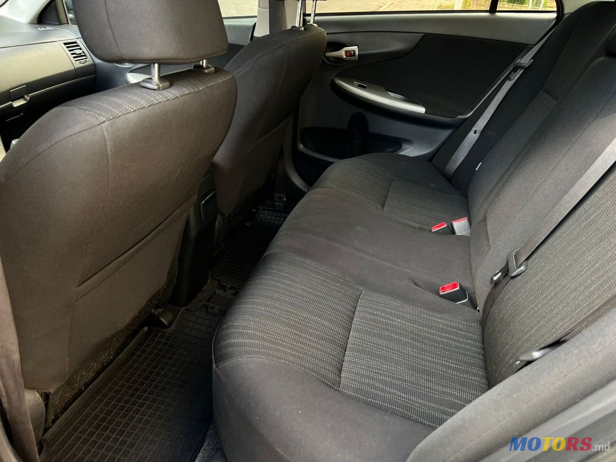 2008' Toyota Corolla photo #4