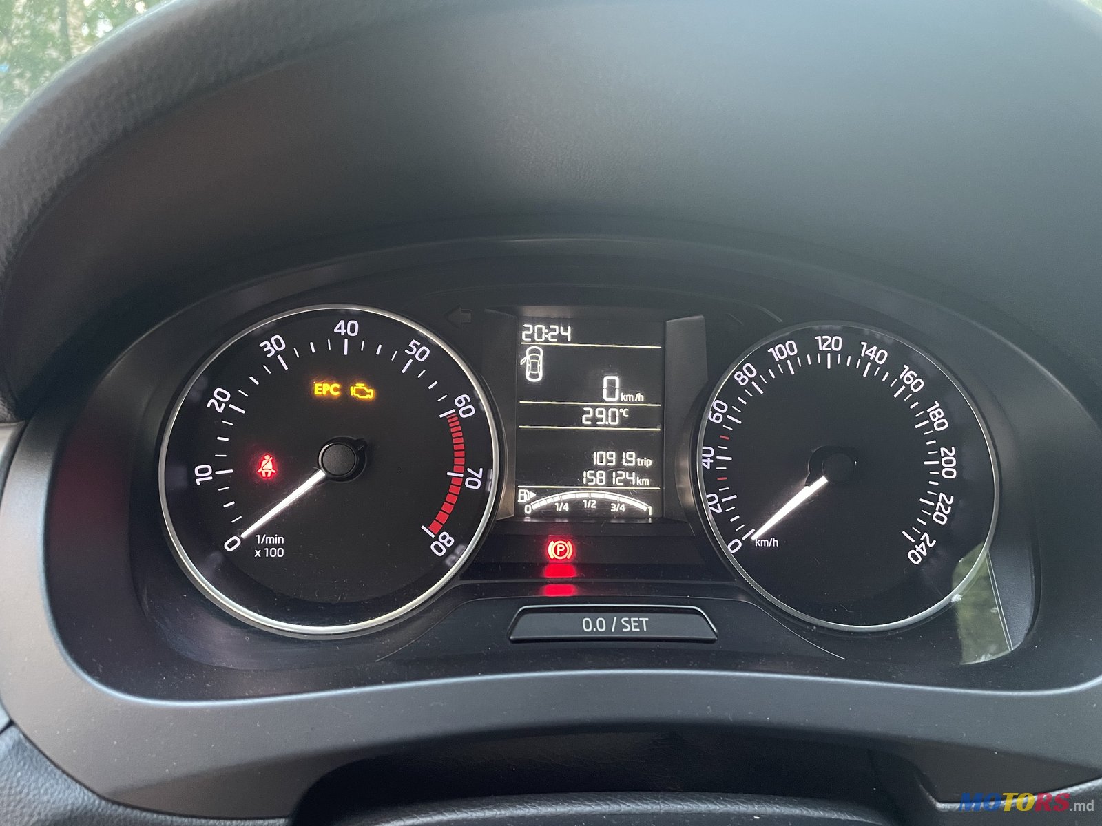 2016' Skoda Rapid photo #2