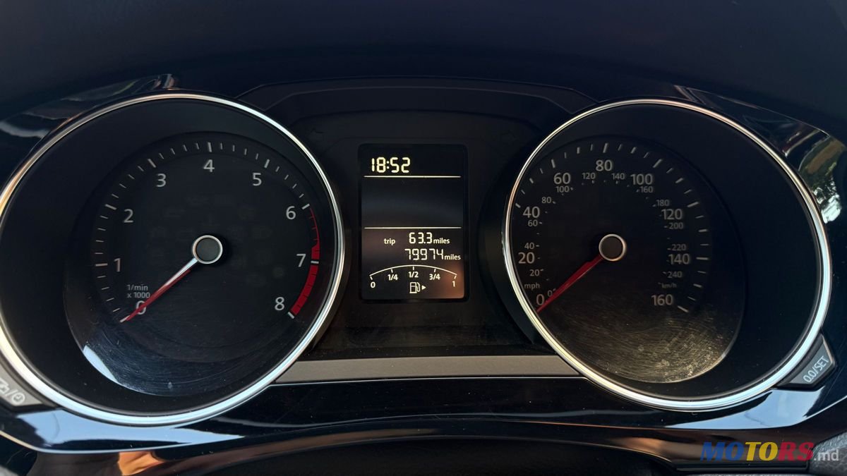 2015' Volkswagen Jetta photo #5