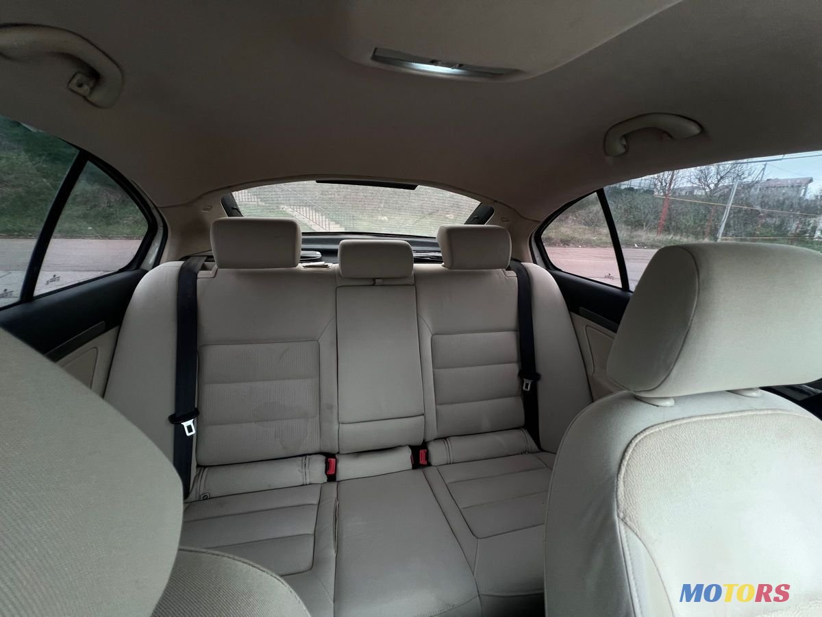 2013' Skoda Octavia photo #6