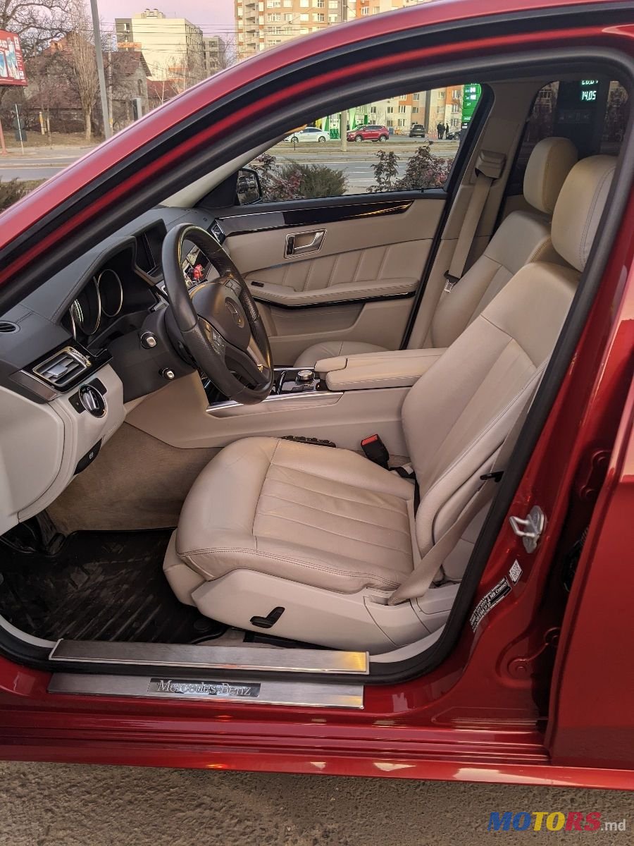 2015' Mercedes-Benz E-Class photo #5