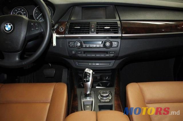 2010' BMW X5 photo #4