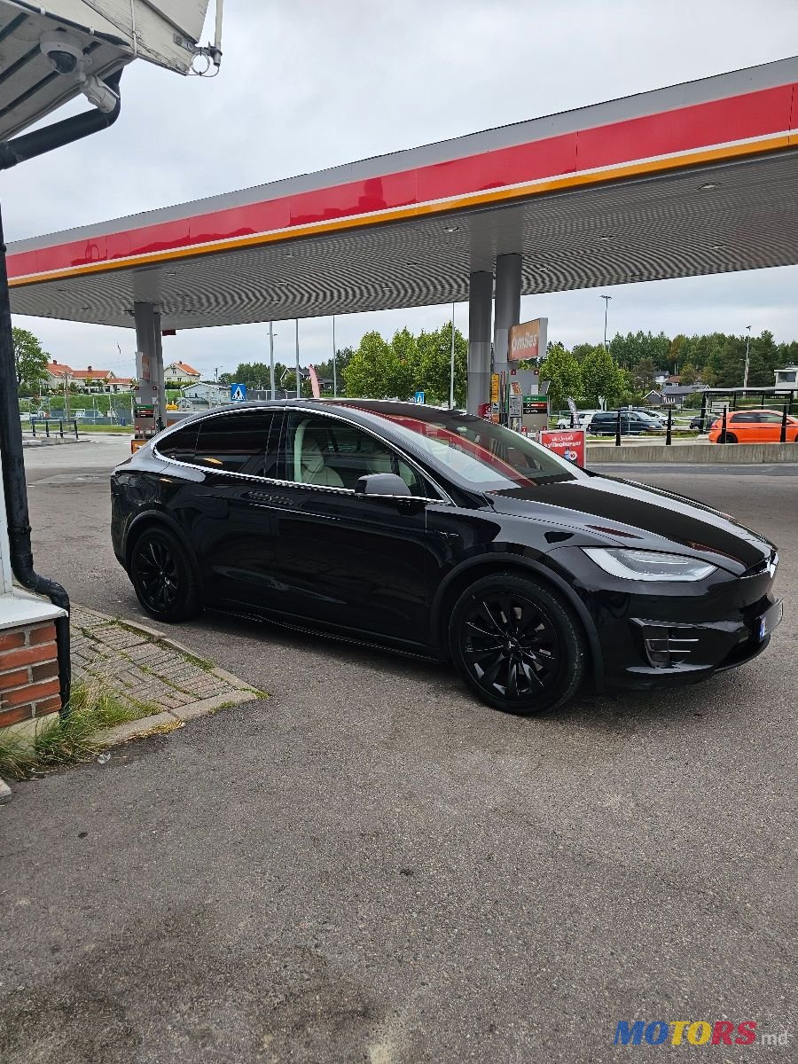 2018' Tesla Model X photo #1