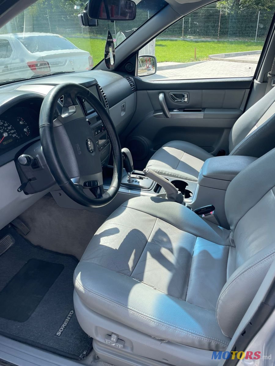 2006' Kia Sorento photo #3