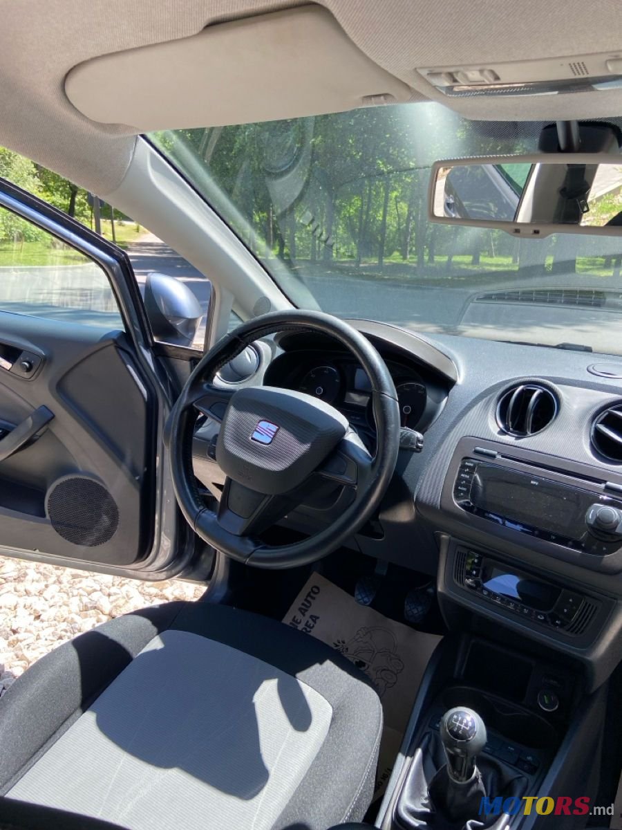 2012' SEAT Ibiza photo #3