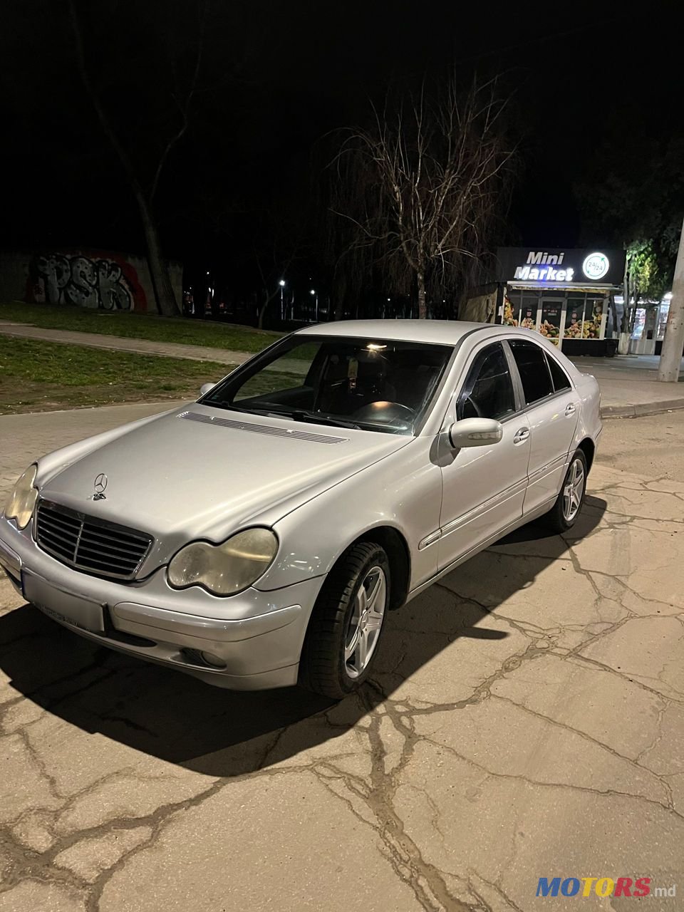 2001' Mercedes-Benz C-Class photo #3