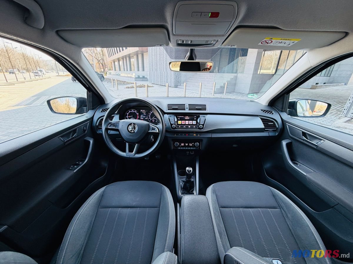 2017' Skoda Fabia photo #5