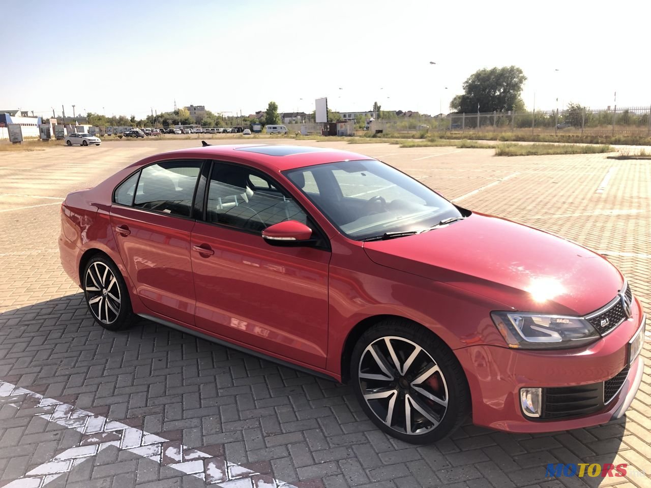 2012' Volkswagen Jetta photo #6