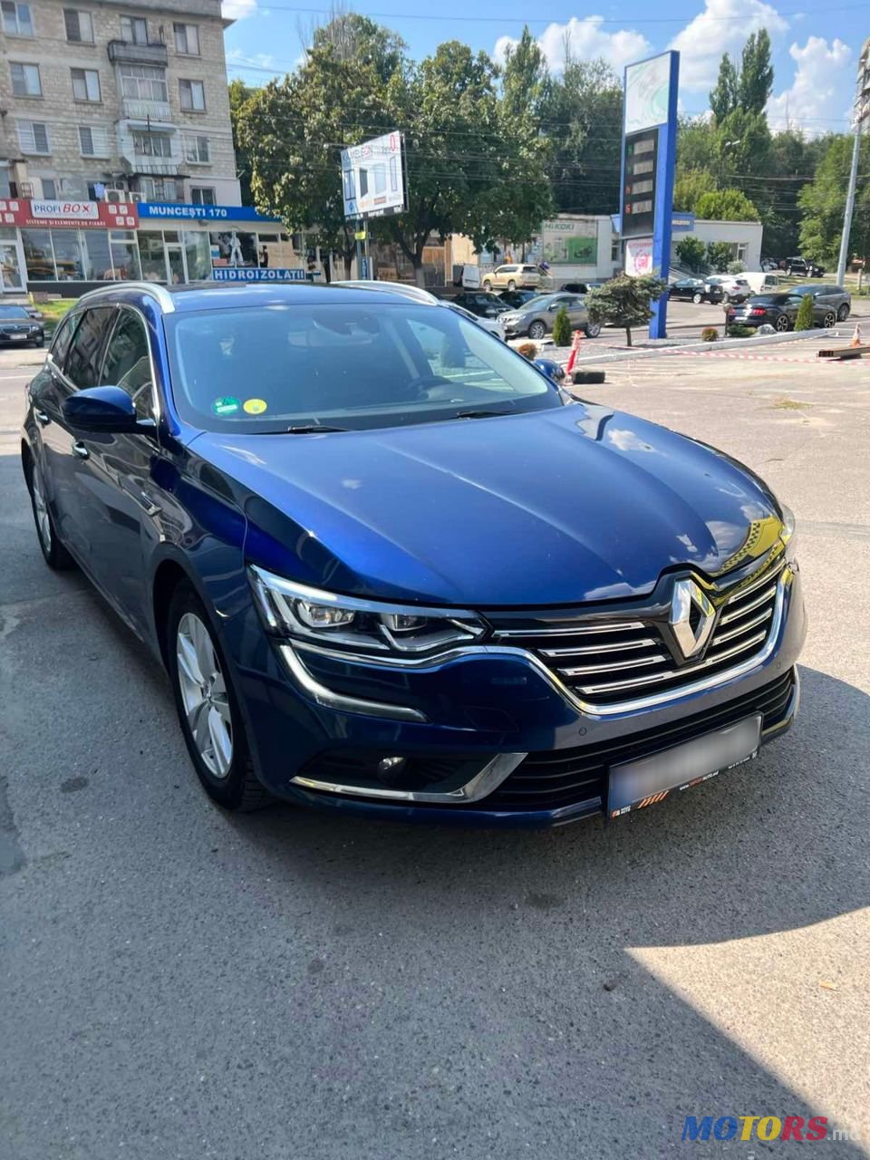 2016' Renault Talisman photo #1