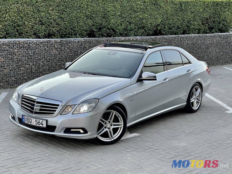 2010' Mercedes-Benz E photo #1