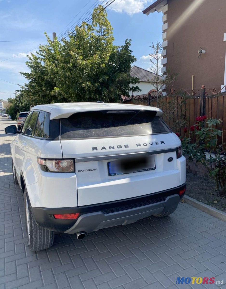 2014' Land Rover Range Rover Evoque photo #3