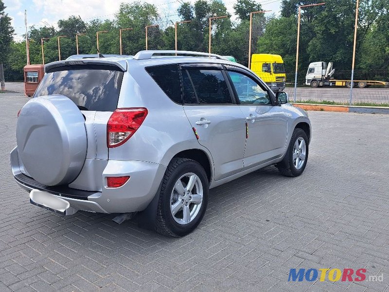 2006' Toyota RAV4 photo #4