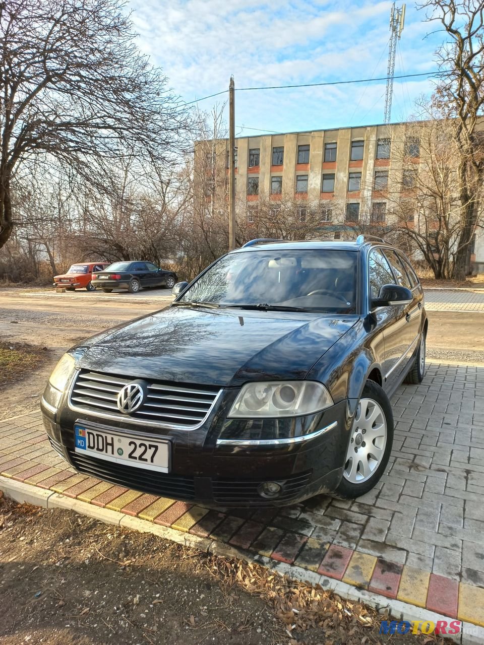 2005' Volkswagen Passat photo #2