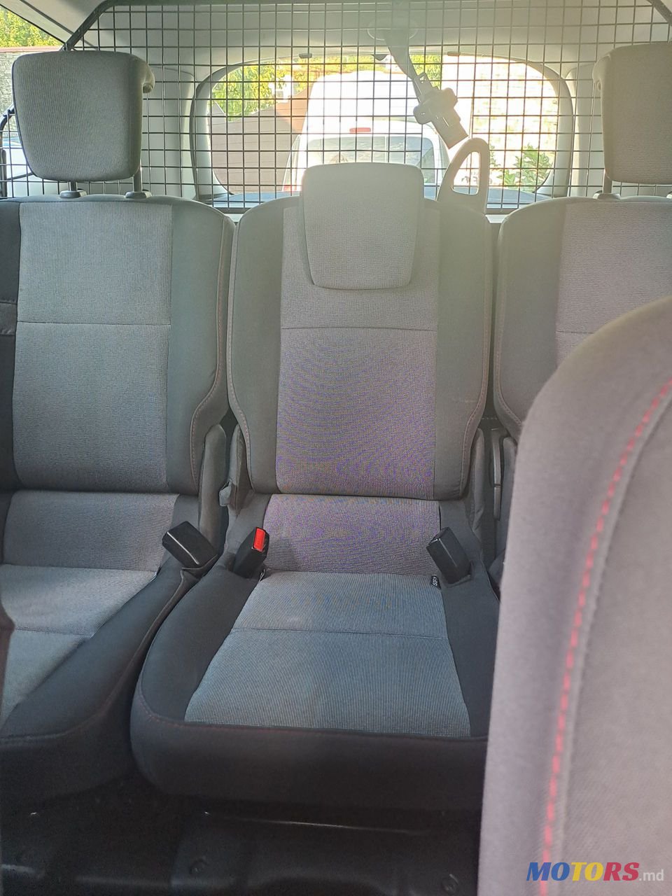 2013' Renault Grand Scenic photo #3