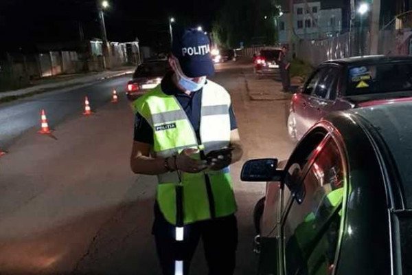 В Кишинёве пьяный полицейский спровоцировал ДТП и покинул место происшествия