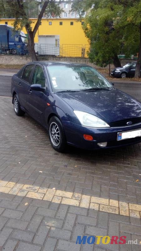 1999' Ford Focus photo #2