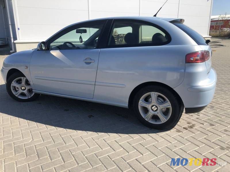 2004' SEAT Ibiza photo #3