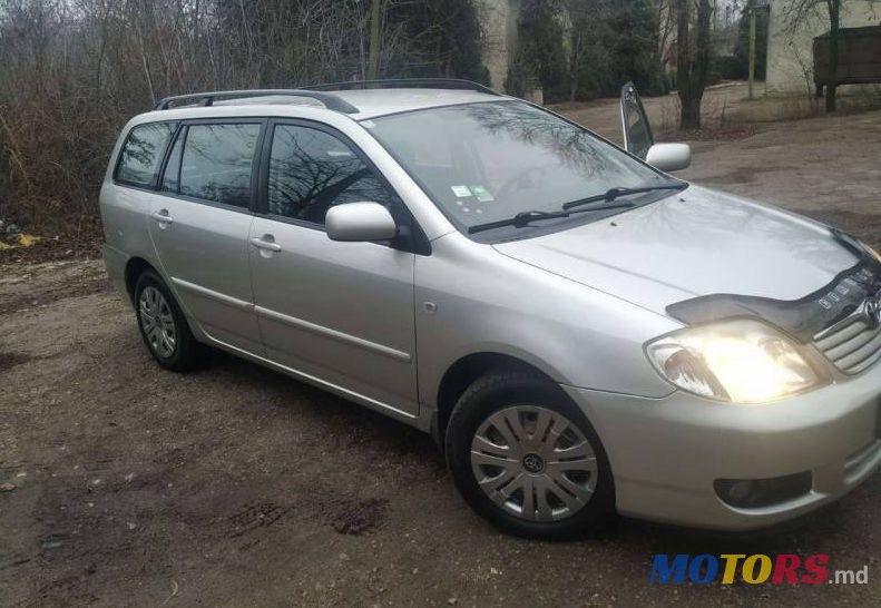 2005' Toyota Corolla photo #1