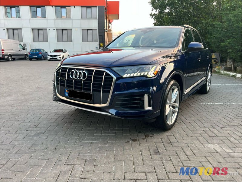 2020' Audi Q7 photo #1