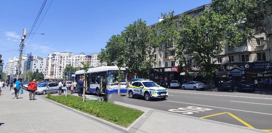 Ultimatum după accidentul cu troleibuz din Chișinău: „Vom paraliza transportul național”