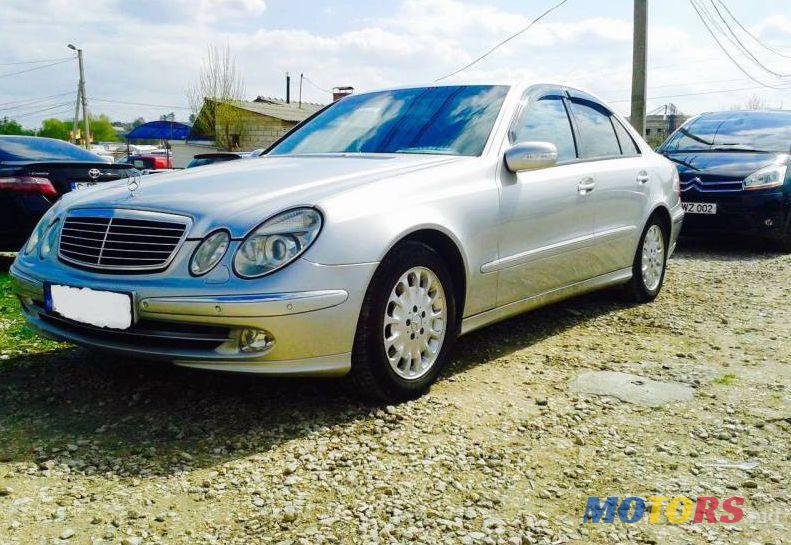 2003' Mercedes-Benz E photo #1