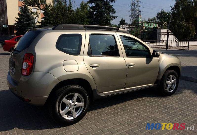 2012' Dacia Duster photo #3