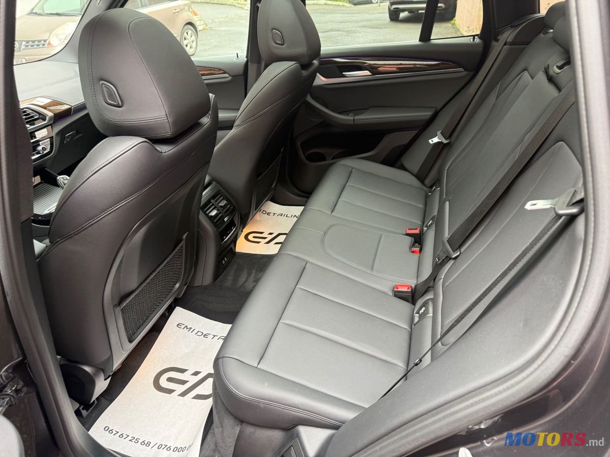 2021' BMW X3 photo #5