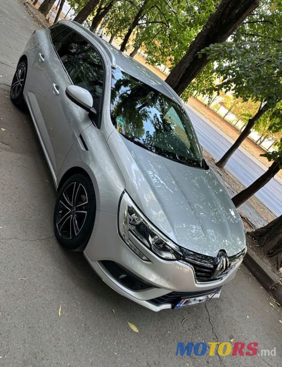 2020' Renault Megane photo #2